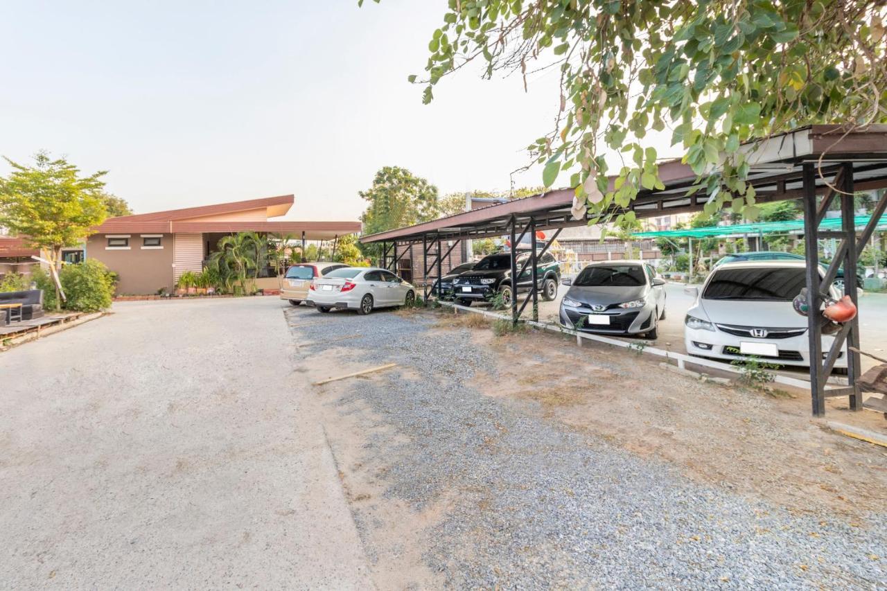 Oyo 798 Reurn Mareena Resort Nakhonratchasima Exteriér fotografie